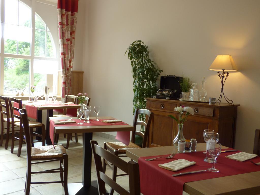 Hôtel Restaurant Du Chalet Stosswihr Exterior foto